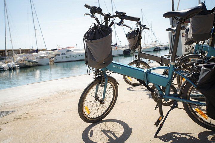 6-Hour Alella Wine Day: E-Bike One Way, Sailing the Other, with Tasting (9/12)