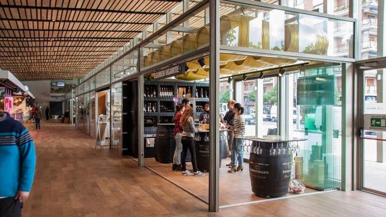 Eguren Ugarte Wine Tasting at Vitoria's Mercado de Abastos with Cheese or Cured Meats (2/6)