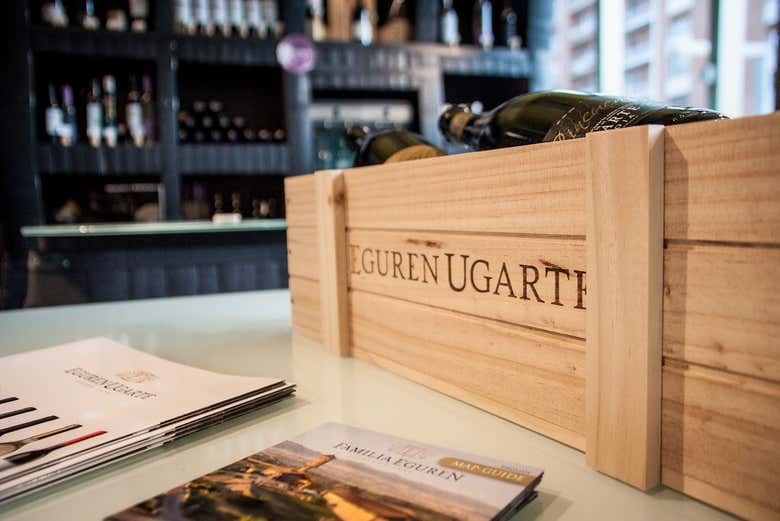 Eguren Ugarte Wine Tasting at Vitoria's Mercado de Abastos with Cheese or Cured Meats (1/6)