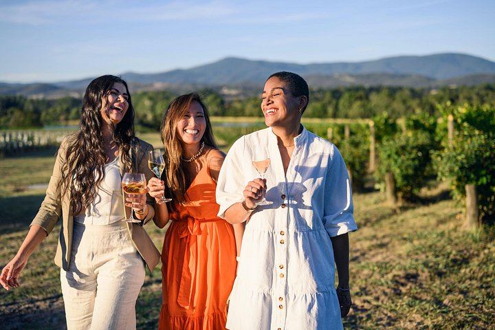Yarra Valley Afternoon Tour: Chandon Sparkling, Cheese and Sunset Kangaroos, 12 Guests Max (1/12)