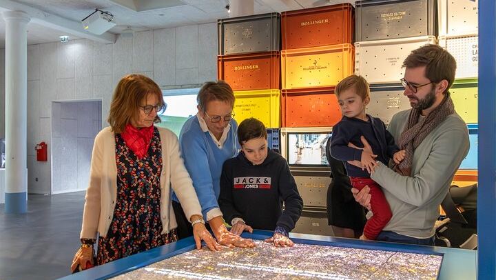Pressoria Entrance Ticket in Aÿ-Champagne with Interactive Visit and Champagne Tasting (4/9)
