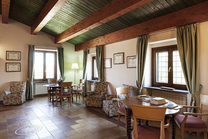 Scilio Family Winery, Linguaglossa: Etna DOC and Organic Wine Tasting, 1815 Cellar Tour (3/8)
