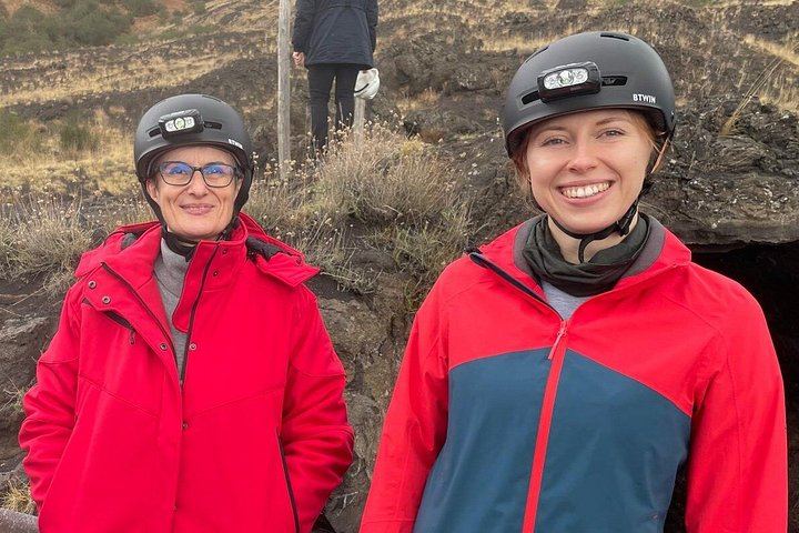 Etna 4x4 Jeep Tour with Lava Caves, Wine Tasting and Brunch, Catania and Taormina Pick-up (6/12)