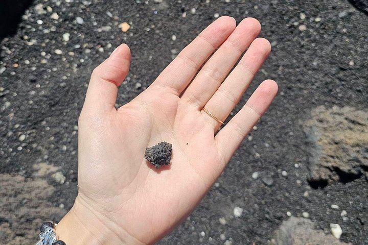 Private Etna Day Tour: Silvestri Craters, Honey Tasting and Winery Lunch with 4 Wines (12/12)