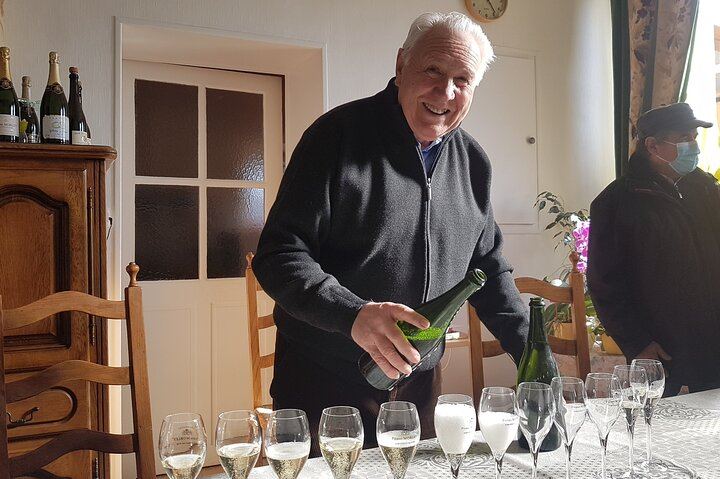 Private Door-to-Door Champagne Tour from Paris: Family Cellar Tasting and Hautvillers (6/12)