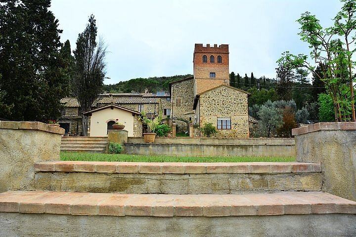 Private Brunello di Montalcino Day Trip from Florence: Fanti and Villa i Cipressi (11/12)