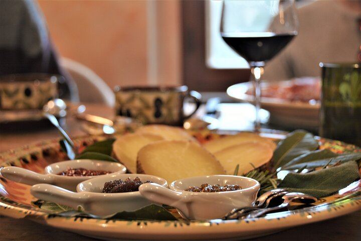 Private Chianti Classico Day from Florence: Luiano, Savignola, a Young Estate, 9:30 Pickup (4/12)