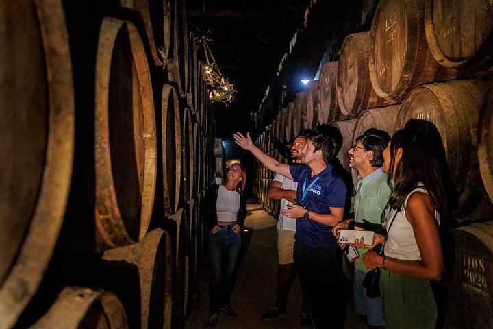 Small-Group Arrábida and Sesimbra Day Trip from Lisbon with Two Wine Tastings (1/11)