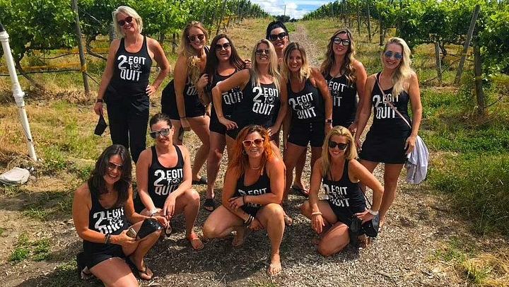 Private Kelowna Wine Tour by Mercedes Sprinter Van for Up to 11 Guests, 4 Hours (2/12)