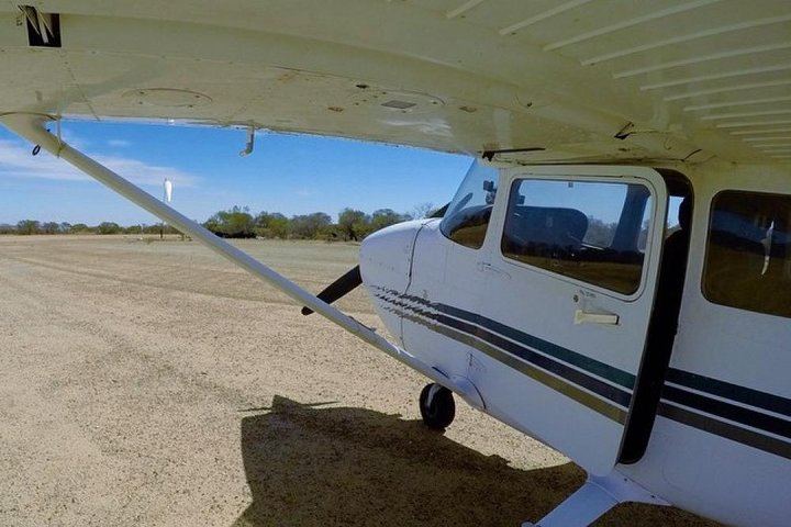 Scenic Flight from Perth to Leeuwin Estate for Winery Lunch with Kookaburra Air (5/7)