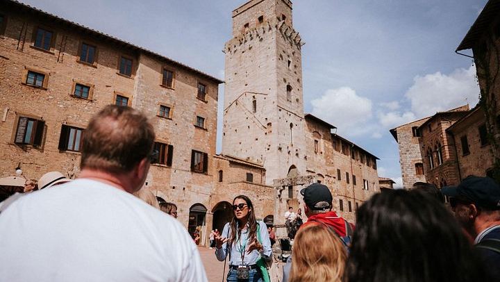WalksDevour Small-Group Tuscany Day Trip: Chianti Farm Lunch, San Gimignano and Siena (3/12)