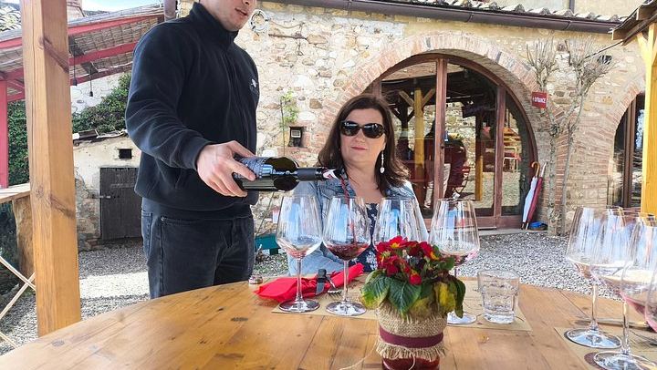 4-Hour Vintage Fiat 500 Chauffeured Tour from Florence: Chianti Views and Lunch (2/12)