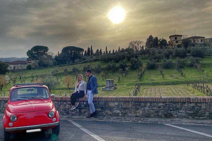 4-Hour Vintage Fiat 500 Chauffeured Tour from Florence: Chianti Views and Lunch (9/12)
