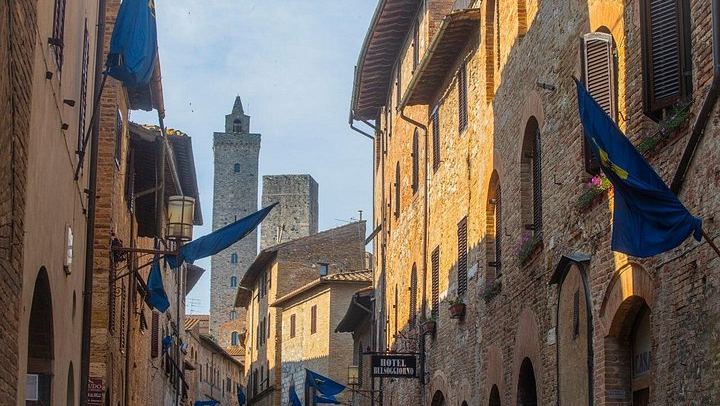 Towns of Italy Afternoon Tour from Florence: Siena, San Gimignano and Winery Dinner (4/12)