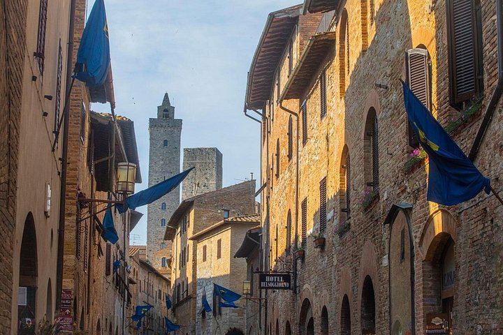Towns of Italy Afternoon Tour from Florence: Siena, San Gimignano and Winery Dinner (4/12)