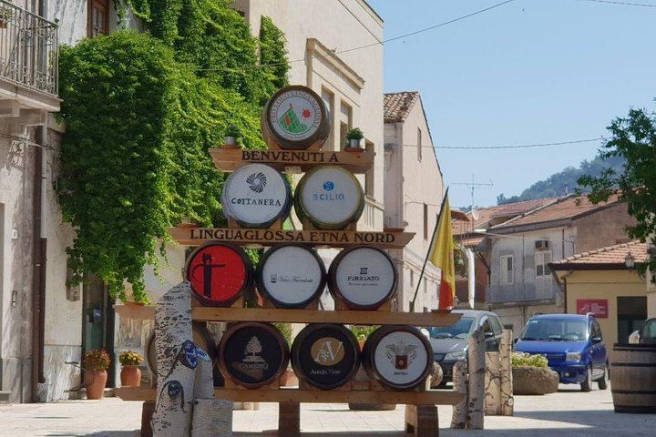 Private Etna Tour from Catania: Zafferana Honey, Sapienza and Winery Lunch with 4 Wines (7/12)