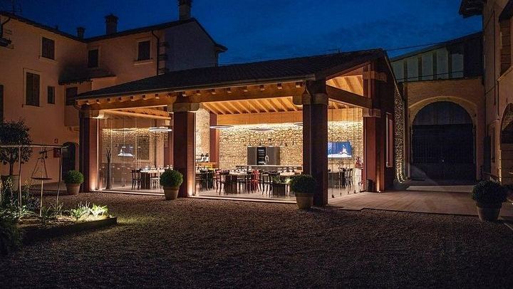 Farina Wine Boutique Food and Wine Tasting in Pedemonte, Valpolicella, with Amarone (2/5)