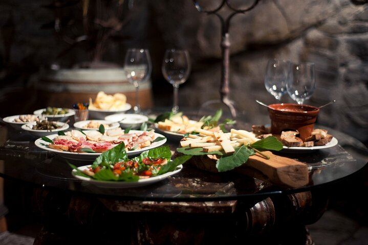 Five-Hour Chianti Sunset Tour from Florence with Driver and Two Tastings at a Family Farm (10/11)
