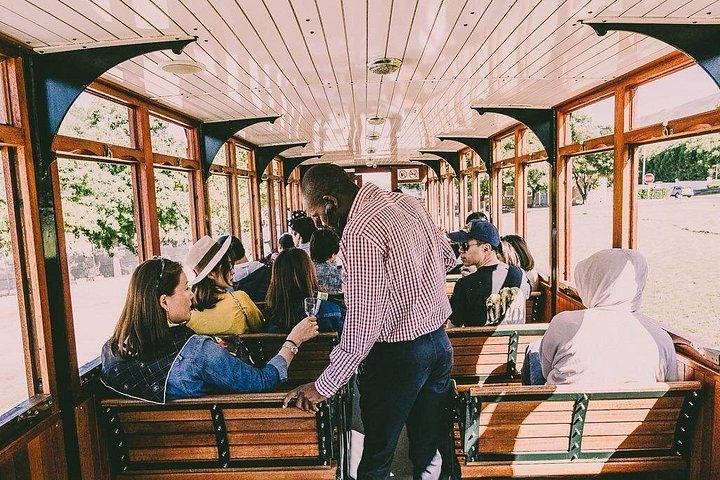 Franschhoek Wine Tram Ride and Boschendal Wine Estate Tasting with Huguenot History (2/6)