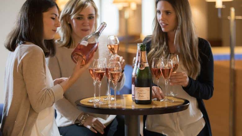 Freixenet Cava Winery Guided Tour in Penedès with Two Cava Tastings (2/10)