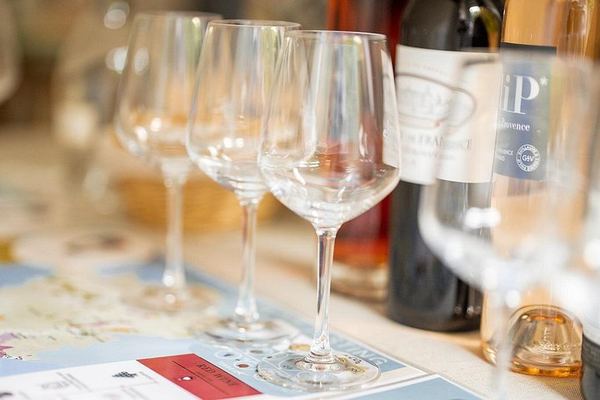 Nice Fine French Wine Tasting at VinoLove: Bordeaux, Burgundy, Champagne and More