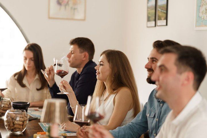 French Wine Tasting in Nice at the VinoLove Studio: 8 Wines from across France (1/7)