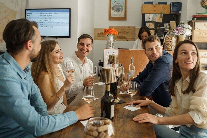 French Wine Tasting in Nice at the VinoLove Studio: 8 Wines from across France (3/7)