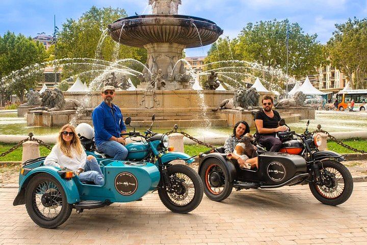 Aix-en-Provence Vintage Sidecar Ride on the Cézanne Road with Vineyard Tasting, 2 Hours (8/12)