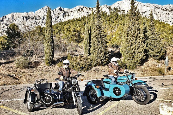 Half-Day Sidecar Wine Tour from Aix-en-Provence via Sainte-Victoire and Bimont Dam (6/10)
