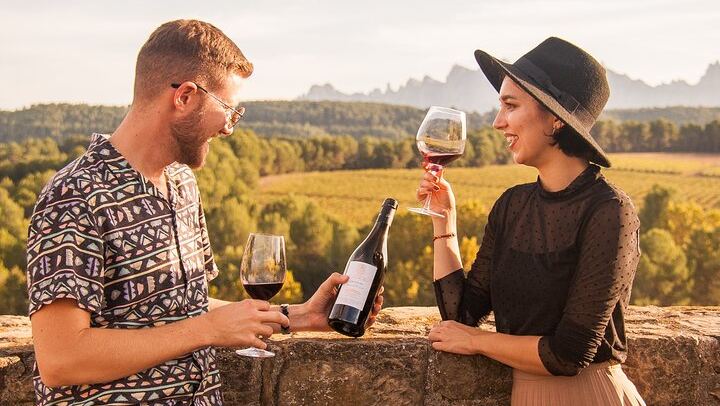Barcelona Half-Day Small-Group Trip to Montserrat Monastery with Winery Tapas Lunch (1/12)