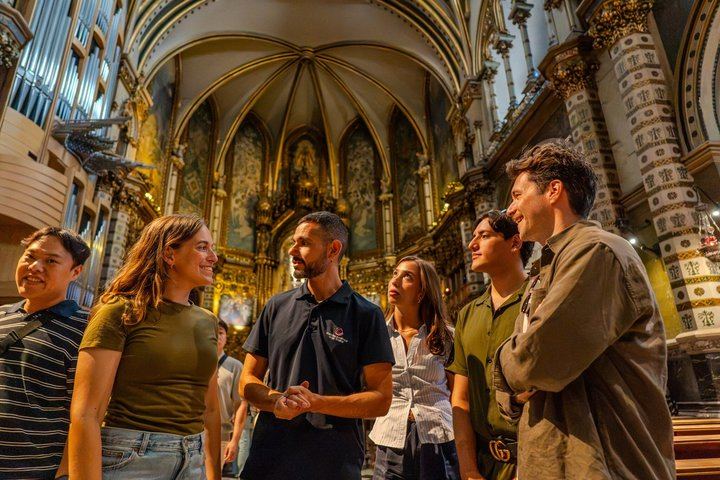Barcelona Half-Day Small-Group Trip to Montserrat Monastery with Winery Tapas Lunch (5/12)