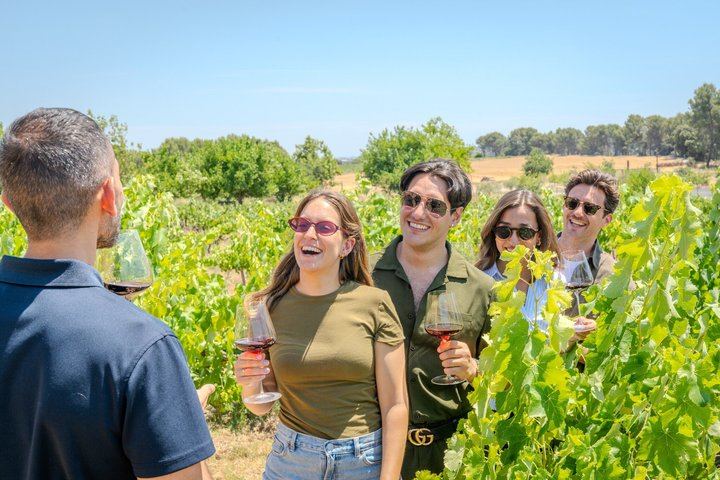 Barcelona Half-Day Small-Group Trip to Montserrat Monastery with Winery Tapas Lunch (12/12)