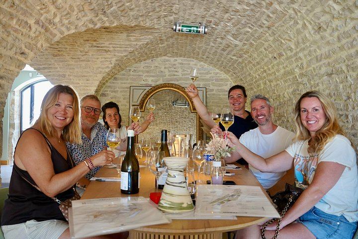 Full-Day Burgundy Wine Tour from Beaune: Charcuterie Pairing, Montrachet and Family Winery (2/12)