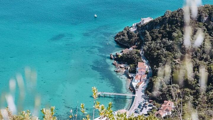 Private Sesimbra Castle and Cabo Espichel Day from Lisbon with Azeitão Wine (2/12)