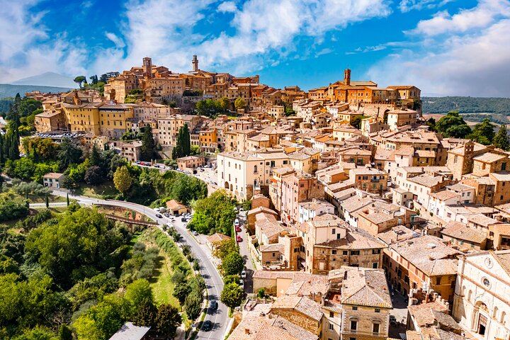 Rome to Montepulciano and Montalcino Day Trip: 12th-Century Winery Lunch, Brunello Museum (9/11)