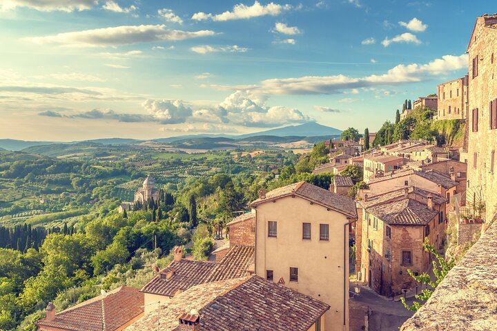 Full-Day Tour from Siena: Montepulciano Lunch, Pienza and Brunello Tasting in Montalcino (5/12)