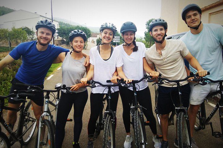 Sitges Bike Tour with Easy Cycling: Alt Penedès Vineyards and Caves Romagosa Torné Tasting (10/12)