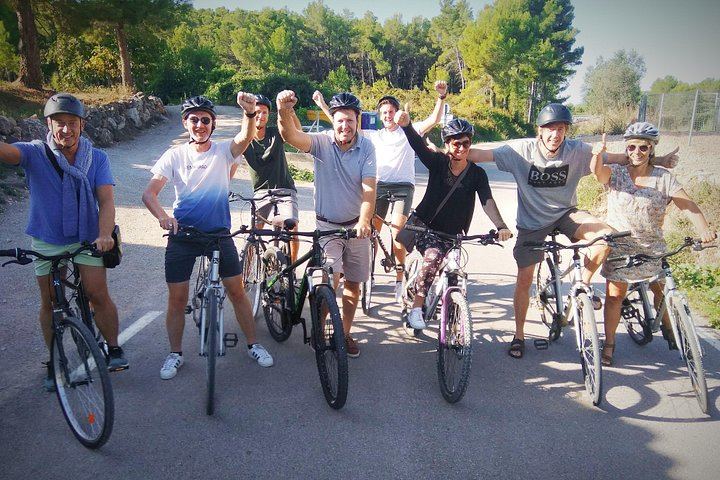 Sitges Bike Tour with Easy Cycling: Alt Penedès Vineyards and Caves Romagosa Torné Tasting (7/12)
