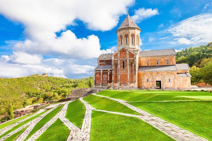Kakheti Wine Day Trip: Sighnaghi, Bodbe and Kindzmarauli Cellars in Kvareli (7/9)