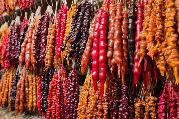 Kakheti Wine Tour by White Minibus from Tbilisi: Bodbe, Sighnaghi Museum and Telavi (11/12)