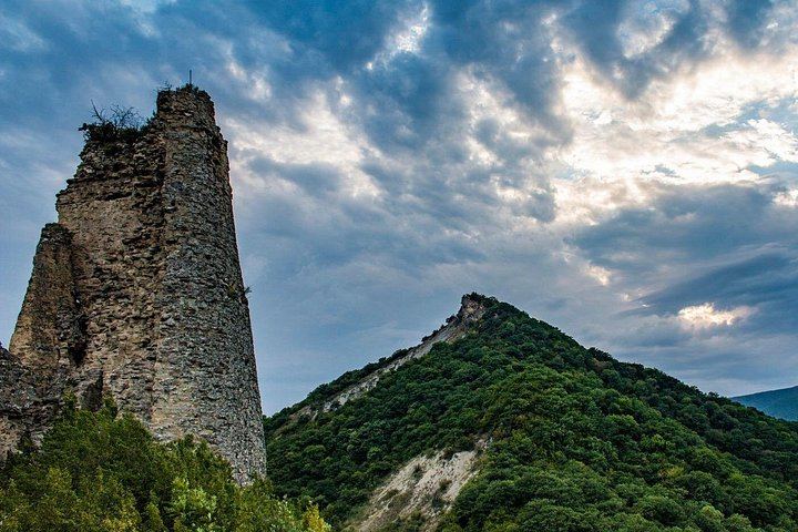 Kakheti Wine Tour by White Minibus from Tbilisi: Bodbe, Sighnaghi Museum and Telavi (9/12)