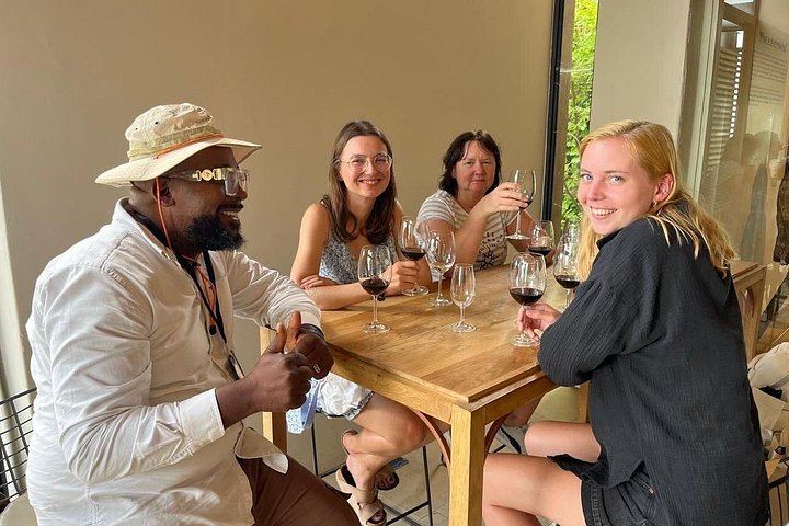 Franschhoek Wine Tram Full-Day Hop-On Hop-Off Pass with Cape Town City Drive (4/8)