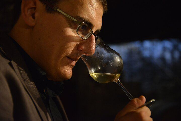Private Full-Day Burgundy Minivan Tour: 10 Premiers and Grands Crus, Lunch, 15-20 Wines (4/12)