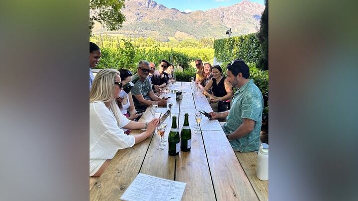 Shared Full-Day Stellenbosch Wine Tasting and Franschhoek Wine Tram Tour (3/12)