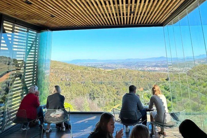 Shared Full-Day Stellenbosch Wine Tasting and Franschhoek Wine Tram Tour (9/12)