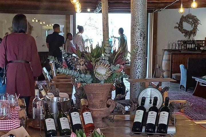 Paarl, Franschhoek and Stellenbosch Day Tour: Huguenot History, Mandela Prison, 3 Tastings (3/10)