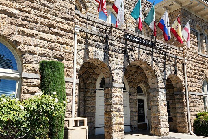 Full-Day Napa and Sonoma Winery Tour from Fisherman's Wharf with Three Estate Tours (6/12)