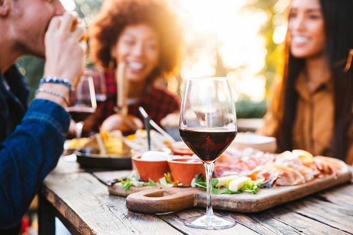 Menton Early Evening Wine Tasting Walk with Lemon Wines, Cheese and Charcuterie, 3 Hours (5/9)