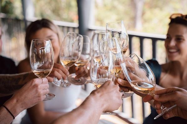 Margaret River Boutique Wine Tour with Blind Tasting and Olio Bello Pizza Lunch
