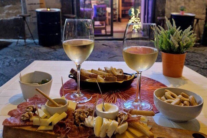 Naples Wine Tasting with Trivia Games, Campanian Grapes and Bruschetta Near Gesu Nuovo (1/12)